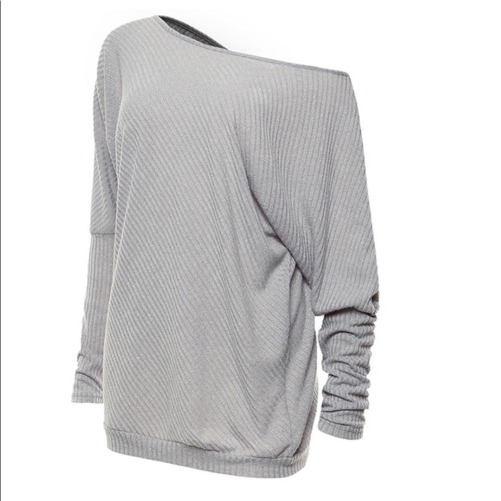 BESTSELLING SWEATER! RESTOCKED COMING IN SOON! - Picture 2 of 5